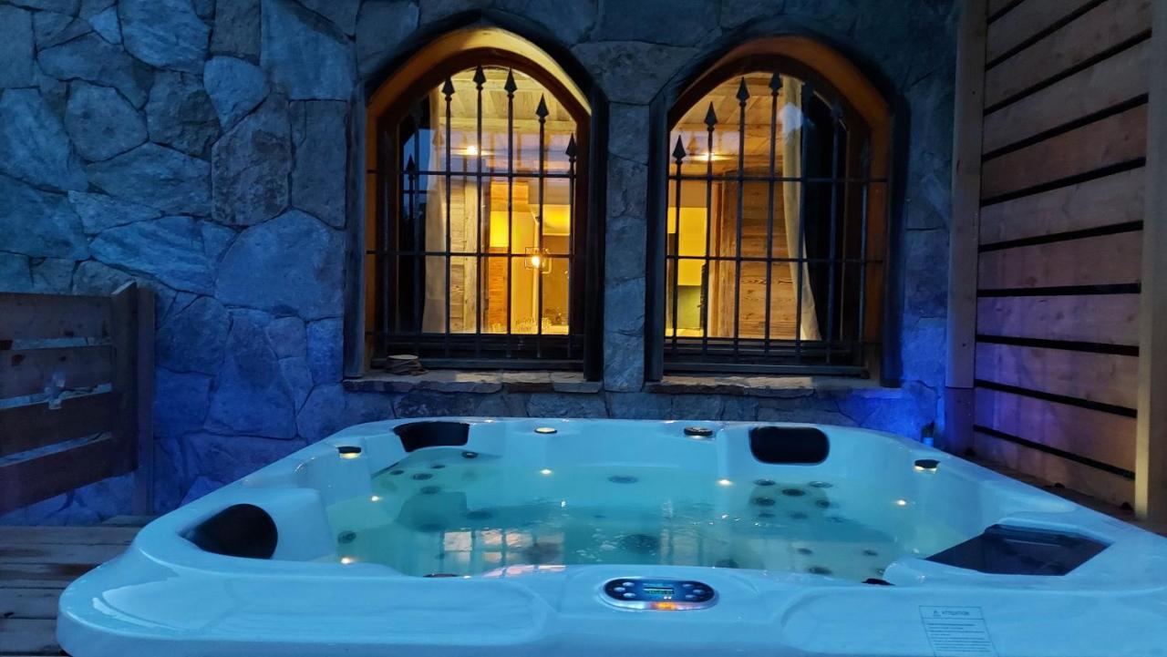 Chalet Serre Cambeou Piscine&Spa Saint-Chaffrey Exterior photo