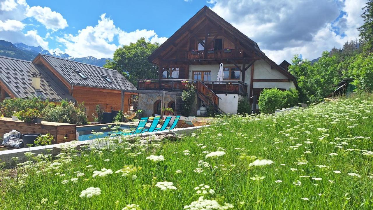 Chalet Serre Cambeou Piscine&Spa Saint-Chaffrey Exterior photo